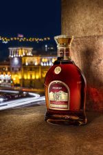 ARARAT BRANDY ARMENIA QUARTER CENTURY OF INDEPENDENCE 25YR 750ML - Image 2