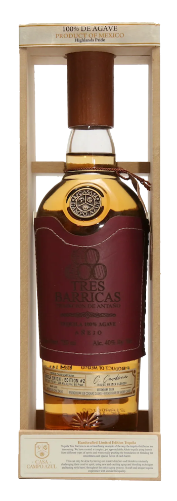 GIFT BOX WITH TRES BARRICAS TEQUILA ANEJO 750ML