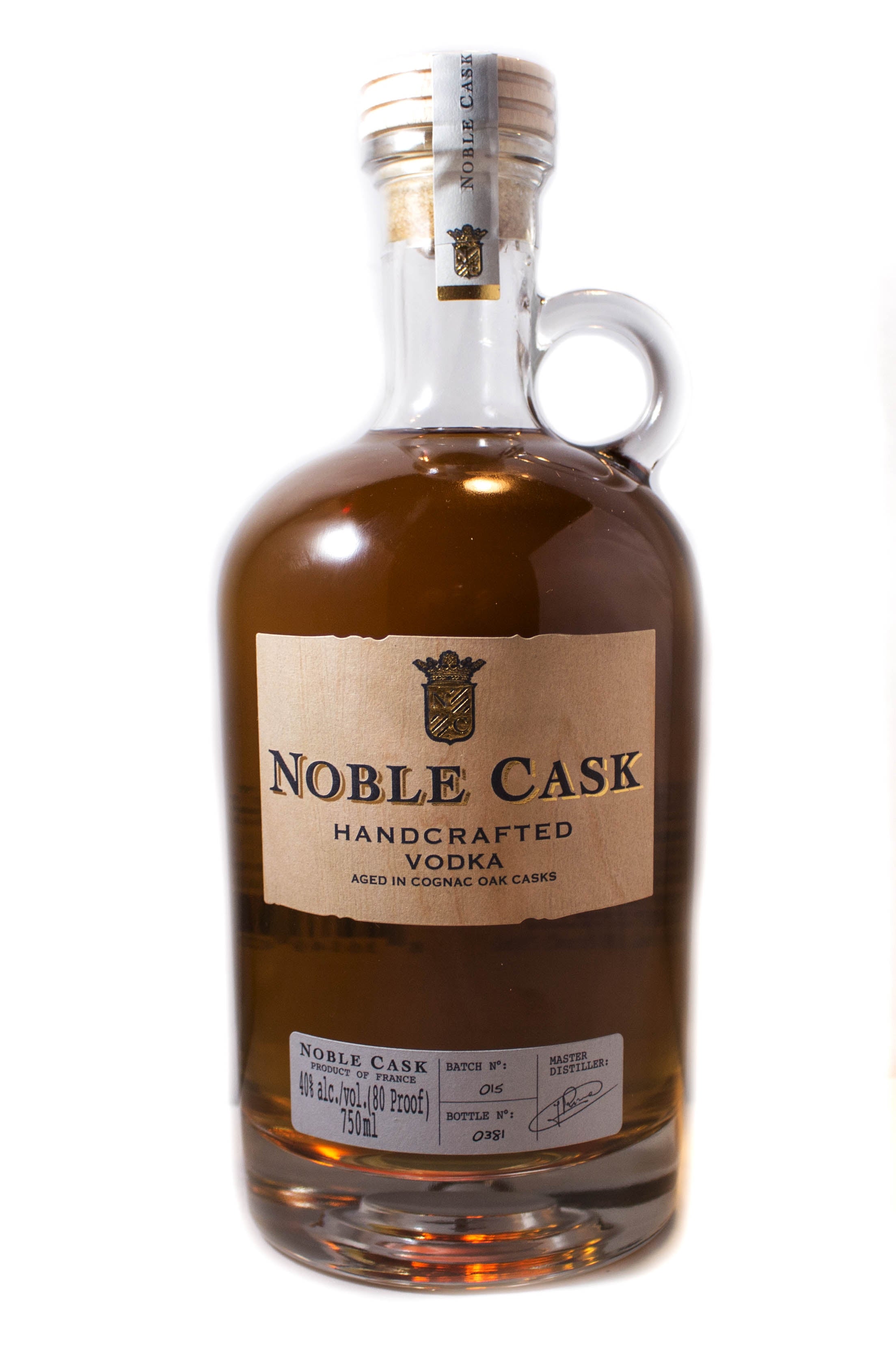 NOBLE CASK VODKA HANDCRAFTED AGED IN COGNAC OAK CASKS FRANCE 750ML - Image 1
